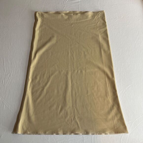 SPANX Womens Slip Skirt Medium Nude Tan Beige Smoothing‎ Shaping Scultping - Picture 1 of 5